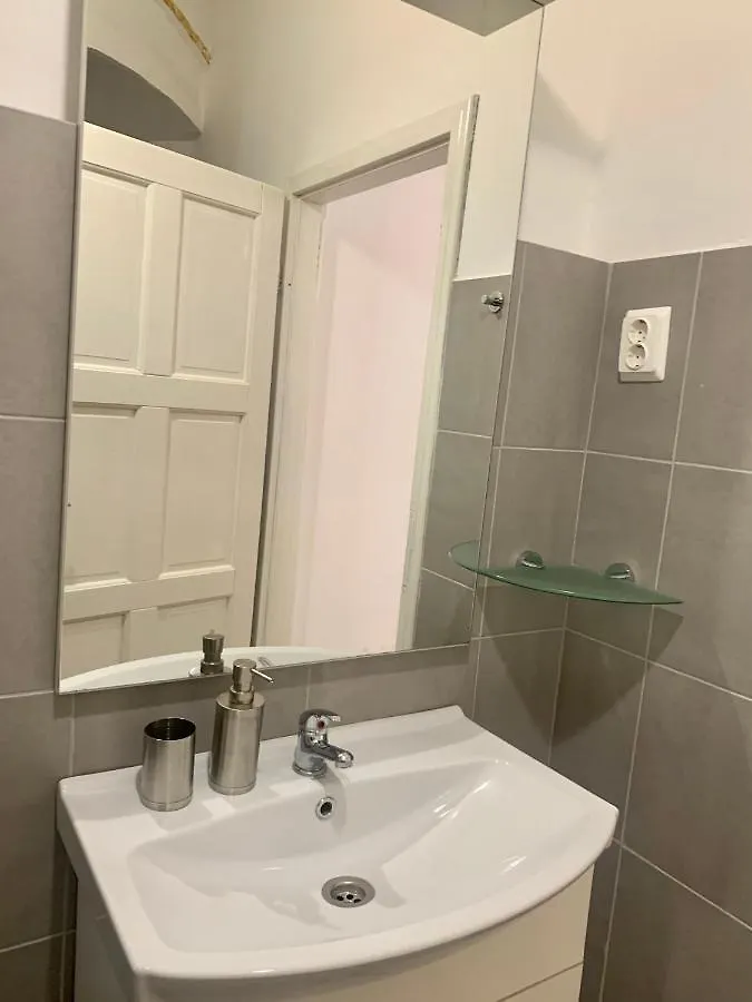 Ljubljana City Center Apartment